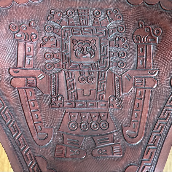 Vintage Handcrafted Mexican Leather Saddle Seat Folding Tripod Camping Stool - Picture 9 of 13